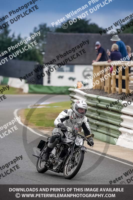 Vintage motorcycle club;eventdigitalimages;mallory park;mallory park trackday photographs;no limits trackdays;peter wileman photography;trackday digital images;trackday photos;vmcc festival 1000 bikes photographs